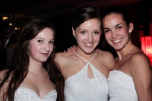 1452086_741113899248845_810308341_n