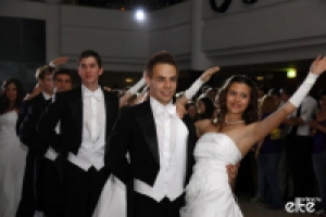 295818_270257306345939_100000850157082_799997_499029737_n