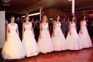 304036_239594789434754_100001527051239_687975_196890968_n