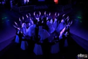 377511_3936269040332_1802992916_n